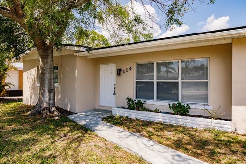 214 W Grace St, PUNTA GORDA, FL, 33950-5902 | Card Image