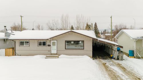 9913 85 Ave, Grande Prairie, AB, T8V0A1 | Card Image