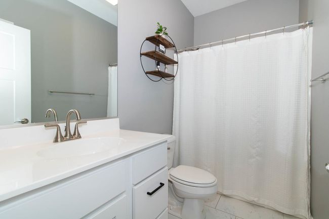 300 Raef Rd, House other with 3 bedrooms, 3 bathrooms and 3 parking in Downs IL | Image 21