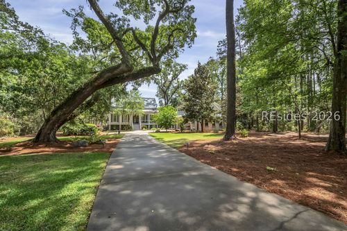 51 Rose Hill Dr, Bluffton, SC, 29910-4720 | Card Image