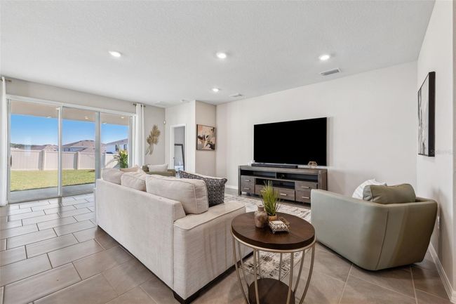 9804 Rowing Dale Bnd, House other with 4 bedrooms, 3 bathrooms and null parking in WESLEY CHAPEL FL | Image 17