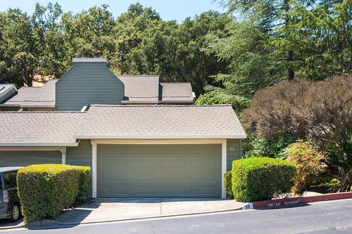 55 Sequoia Glen Ln, Novato, CA, 94947-5177 | Card Image