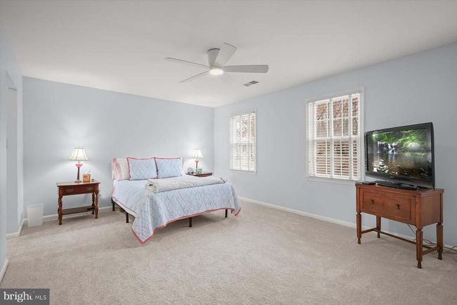 10698 John Ayres Dr, House other with 4 bedrooms, 3 bathrooms and null parking in FAIRFAX VA | Image 37
