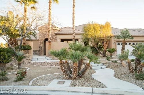 5527 Breecher Ave, Las Vegas, NV, 89131-2045 | Card Image