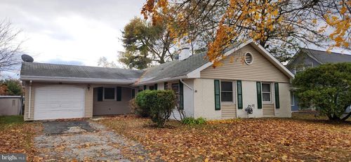 44 Babcock Ln, Willingboro, NJ, 08046-1604 | Card Image