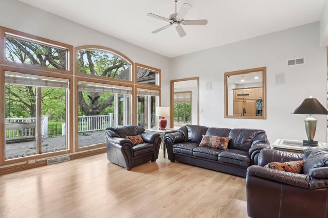 3134961 Chapel Ridge Rd, House other with 3 bedrooms, 2 bathrooms and null parking in Hartland WI | Image 7