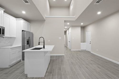 11763 White Cedar St, Willis, TX, 77318-7667 | Card Image