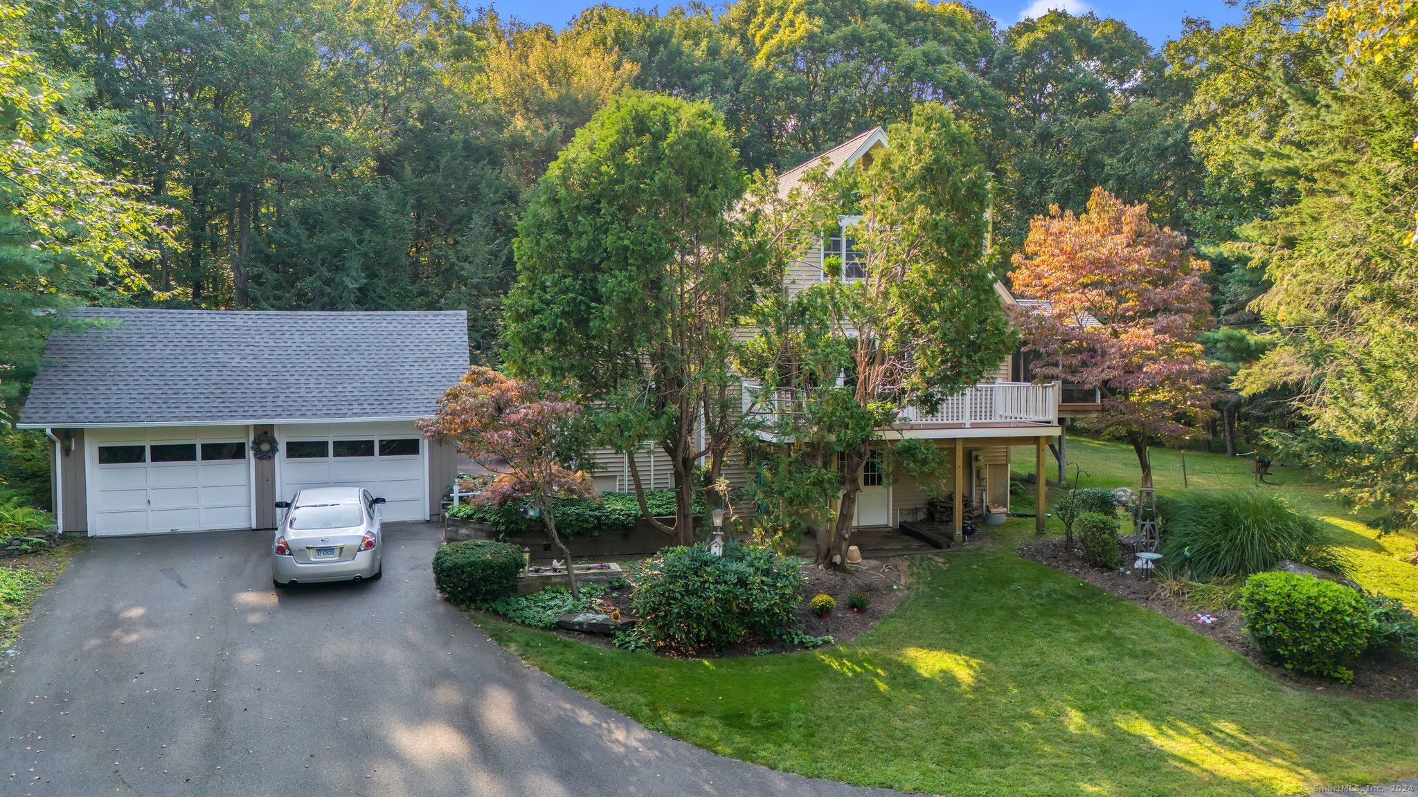 Miller Rd, Burlington, CT 06013