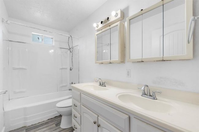 1170 County Road 284, House other with 3 bedrooms, 1 bathrooms and null parking in Alvin TX | Image 18
