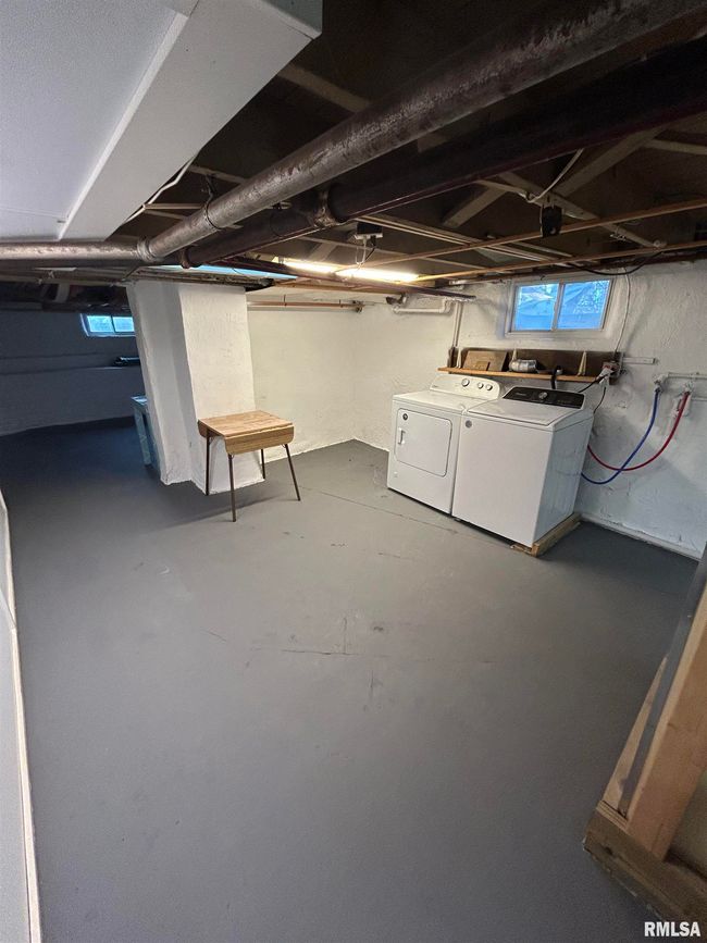 1230 N New St, House other with 2 bedrooms, 1 bathrooms and null parking in Springfield IL | Image 18