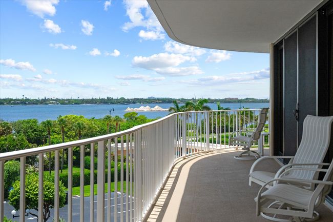 APT-4AI - 3400 S Ocean Blvd, Condo with 2 bedrooms, 2 bathrooms and null parking in Palm Beach FL | Image 14