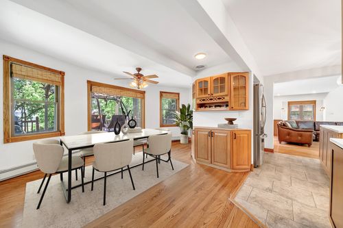 19W681 109th St, Lemont, IL, 60439-8901 | Card Image