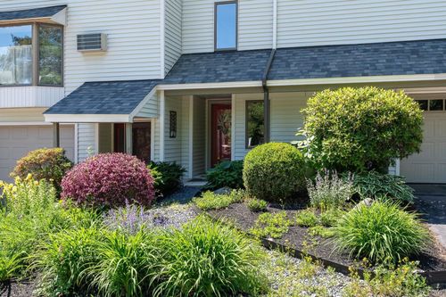 23 Bucks Hill Rd, Durham, NH, 03824-3203 | Card Image