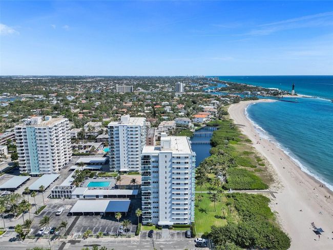 PH2 - 1610 N Ocean Blvd, Condo with 2 bedrooms, 2 bathrooms and null parking in Pompano Beach FL | Image 6