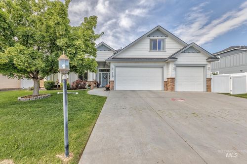 420 W Indianhead Rd, Weiser, ID, 83672-5188 | Card Image