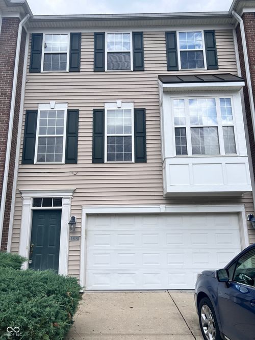 3332 Decker Ridge Dr, Indianapolis, IN, 46268-3535 | Card Image