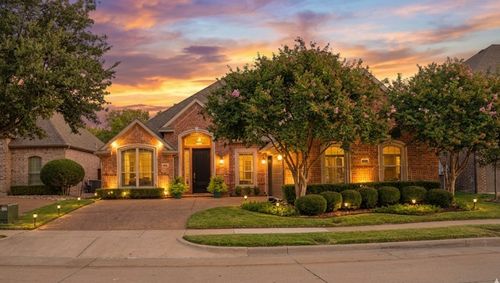 5004 Dunster Dr, Mckinney, TX, 75070-8880 | Card Image