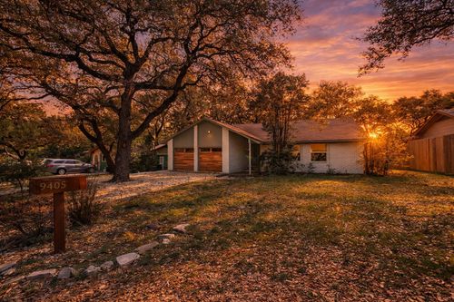 9405 Shady Oaks Dr, Austin, TX, 78729-3522 | Card Image