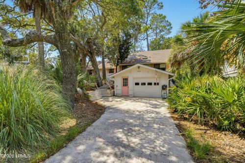 868 Sabal Ct, Fripp Island, SC, 29920-7126 | Card Image