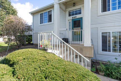 644-644 Rosehall Ln, Round Lake, IL, 60073-4267 | Card Image