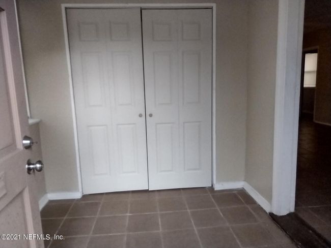 8037 Marion Cir, House other with 4 bedrooms, 1 bathrooms and null parking in Jacksonville FL | Image 2