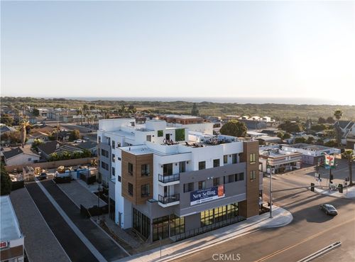 101-402 W Grand Ave, Grover Beach, CA, 93433-2030 | Card Image