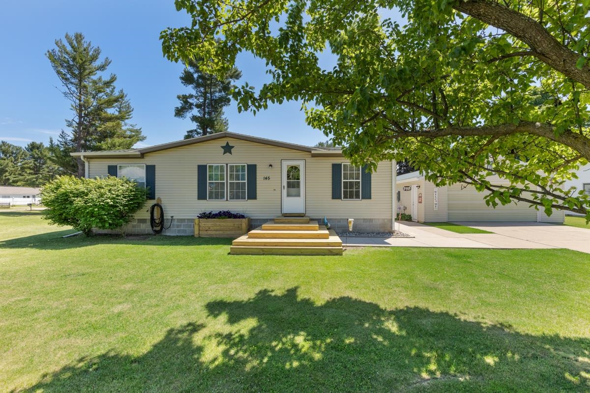 Hudnut St, Barryton, MI 49305