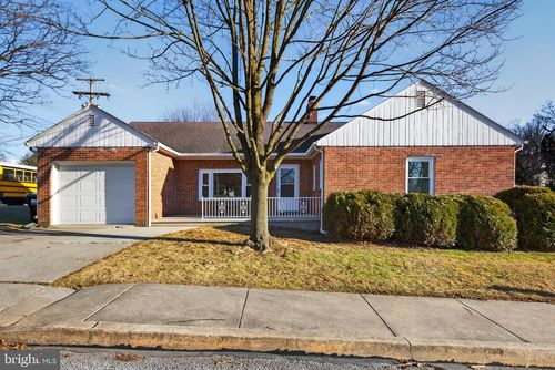 10 Dixie Dr, RED LION, PA, 17356-1109 | Card Image