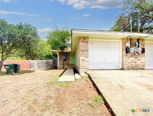 109 Hughson Dr, San Marcos, TX, 78666-2507 | Card Image