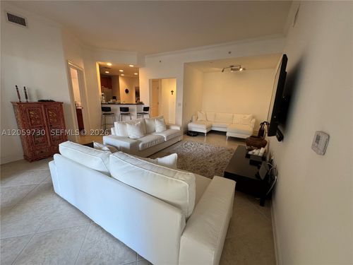 278-16100 Emerald Estates Dr, Weston, FL, 33331-6107 | Card Image