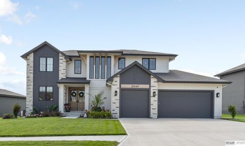 20545 Hartman Ave, Elkhorn, NE, 68022-5328 | Card Image