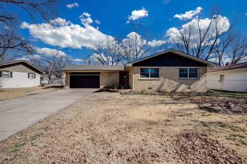 720 N Crestline St, Wichita, KS, 67212-4522 | Card Image