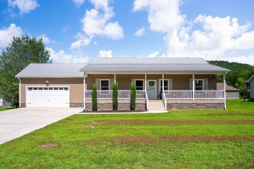 221 Hill Cir, Dunlap, TN, 37327-3437 | Card Image