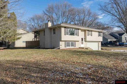 214 Candi Court, North Mankato, MN, 56003 | Card Image