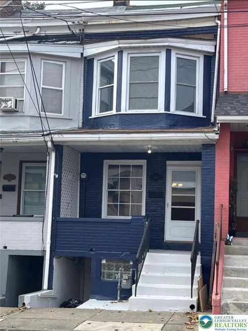 236 N Front St, Allentown, PA, 18102-5308 | Card Image