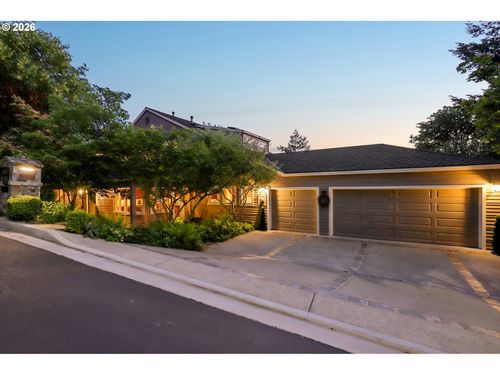 221 Sw Moonridge Pl, Portland, OR, 97225-6467 | Card Image