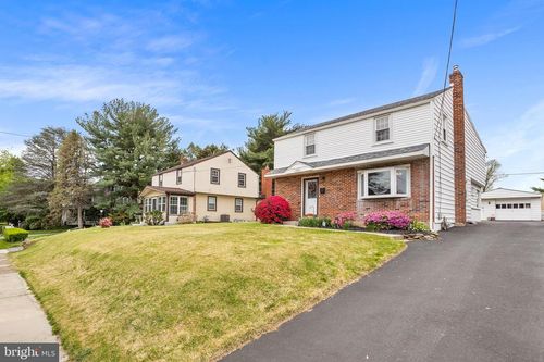 1035 Girard Ave, SWARTHMORE, PA, 19081-2630 | Card Image