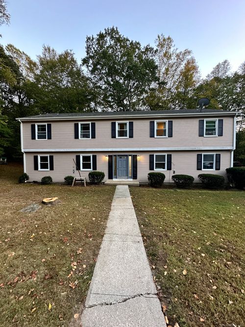 70 Pond Meadow Rd, Ivoryton, CT, 06442-1142 | Card Image