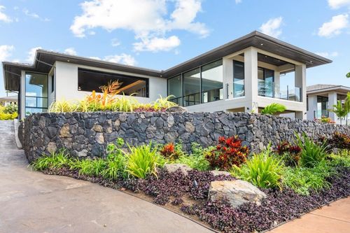 70 Lewa Lani Pl, Lahaina, HI, 96761-2949 | Card Image