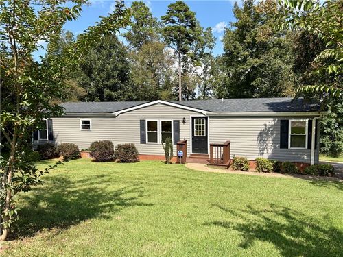 101 Meadowood Dr, Seneca, SC, 29678-4244 | Card Image