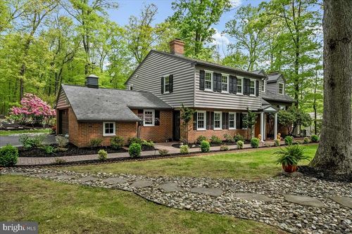 1744 Forge Mountain Dr, PHOENIXVILLE, PA, 19460-4630 | Card Image
