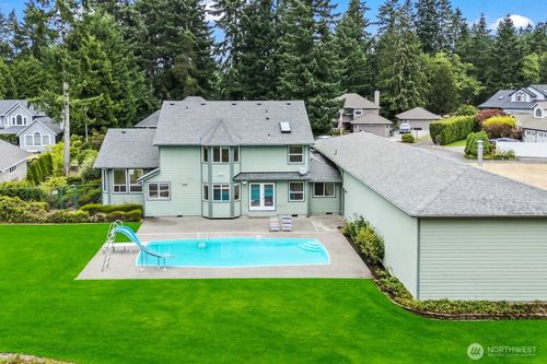 2426 Se Celebrity Ct, Port Orchard, WA, 98367-1104 | Card Image