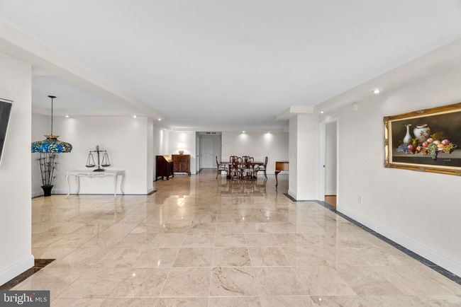 APT-1512 - 1800 Old Meadow Rd, Condo with 3 bedrooms, 4 bathrooms and null parking in MCLEAN VA | Image 12