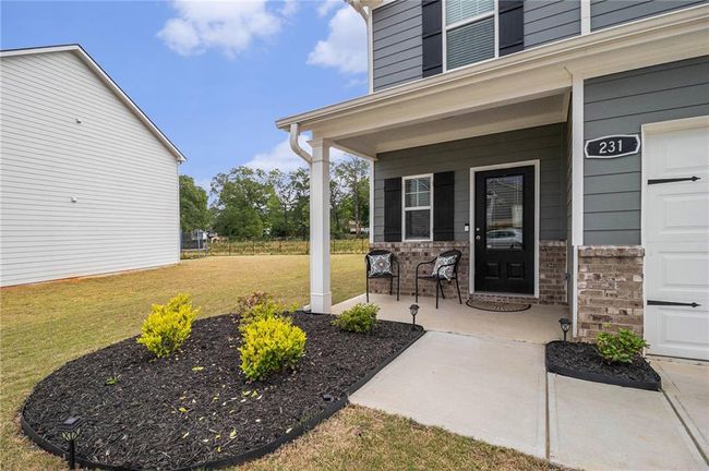 231 Limestone Cir, House other with 4 bedrooms, 3 bathrooms and null parking in Conyers GA | Image 4
