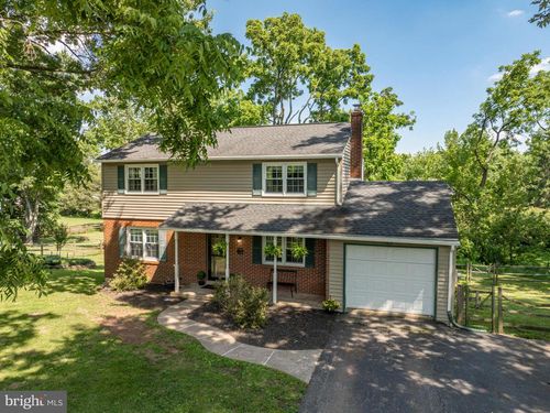 1060 S Keim St, POTTSTOWN, PA, 19465-7785 | Card Image