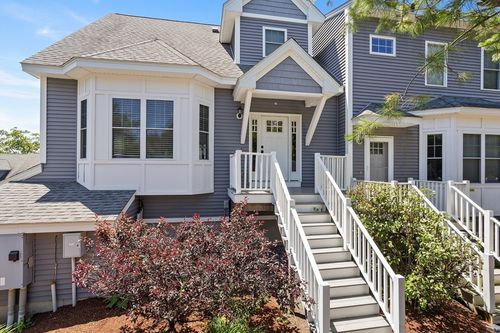 1-1 Arapahoe Way, Westford, MA, 01886-1293 | Card Image
