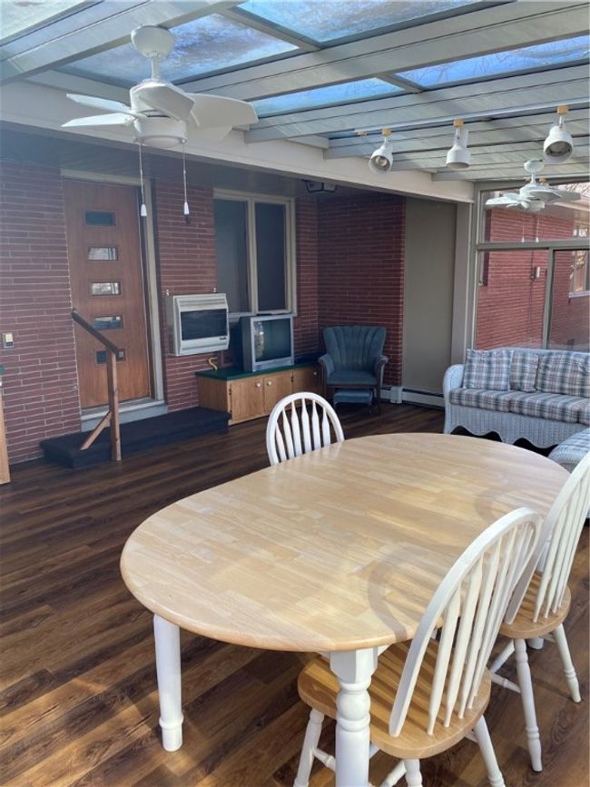 Sunroom View 2 | Image 9