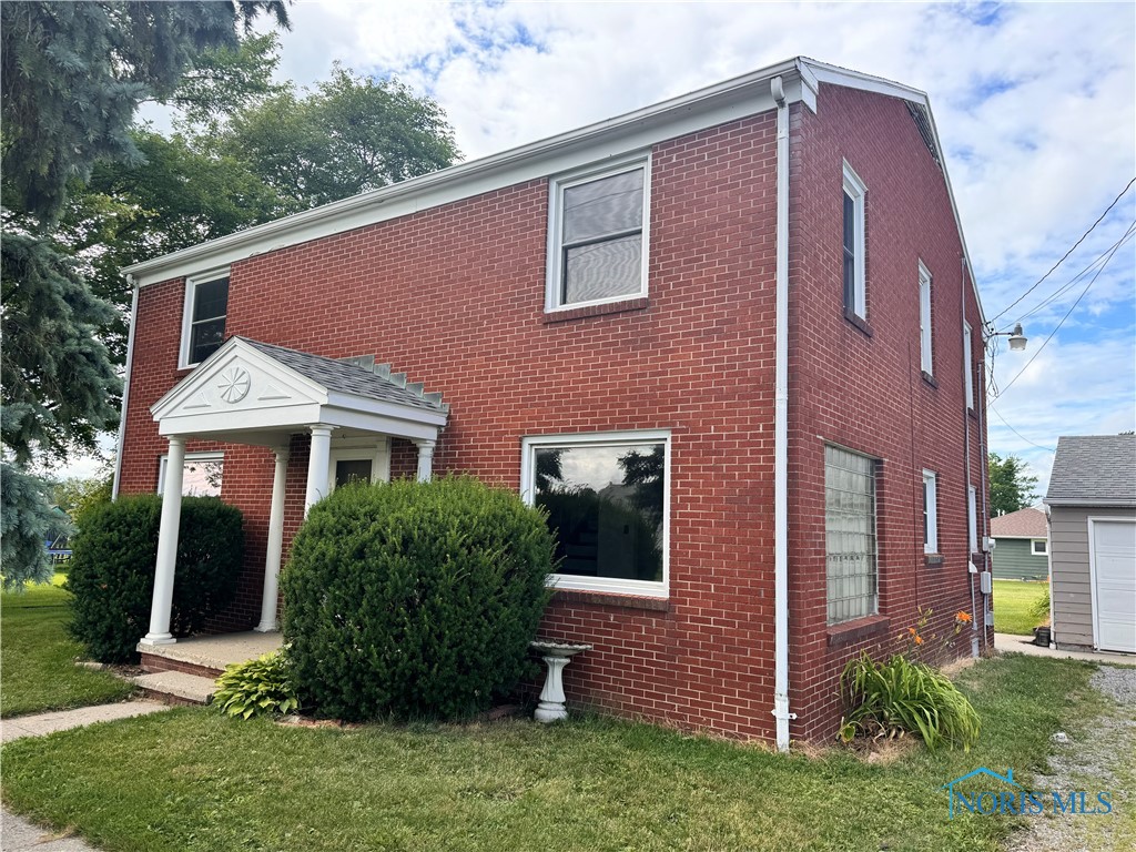 Fountain Grove Dr, Bryan, OH 43506