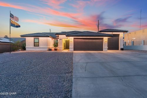 4121 Calimesa Dr, Lake Havasu City, AZ, 86406-8046 | Card Image
