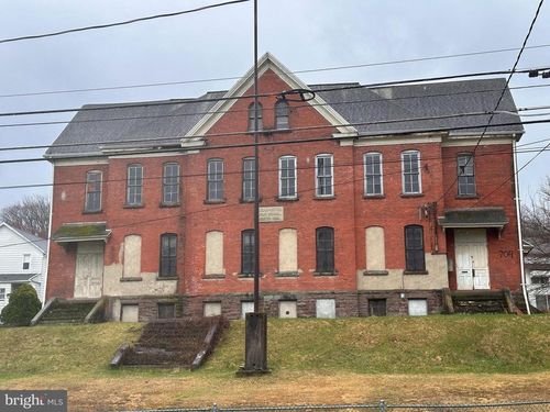 710 Main St, Sugar Notch, PA, 18706-2111 | Card Image